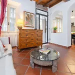 Ethnic-chic, A Due Passi Dal Duomo! Апартаменты